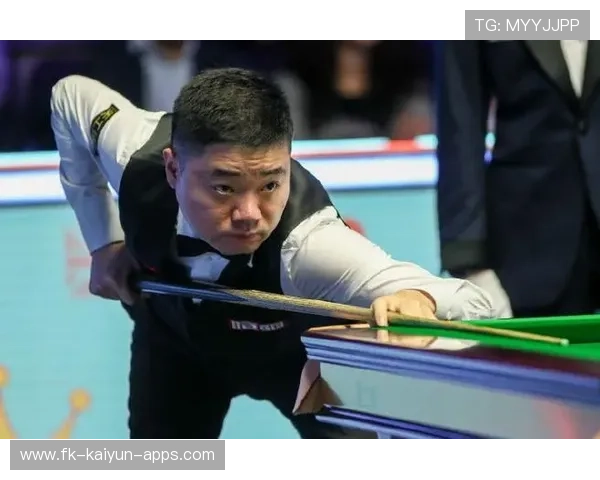 丁俊晖专攻中远台力度控制